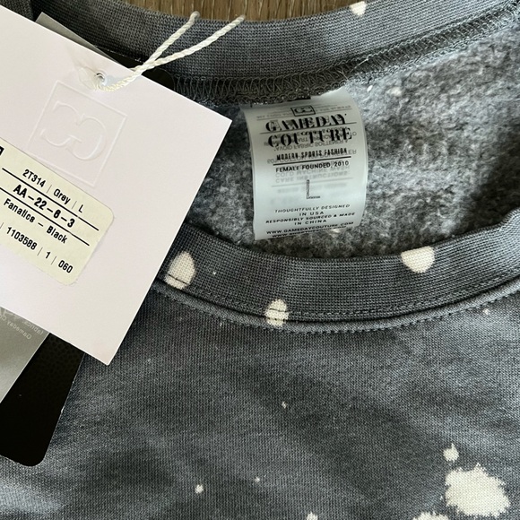 Women’s Large Kansas City Chiefs Crewneck - Picture 3 of 4